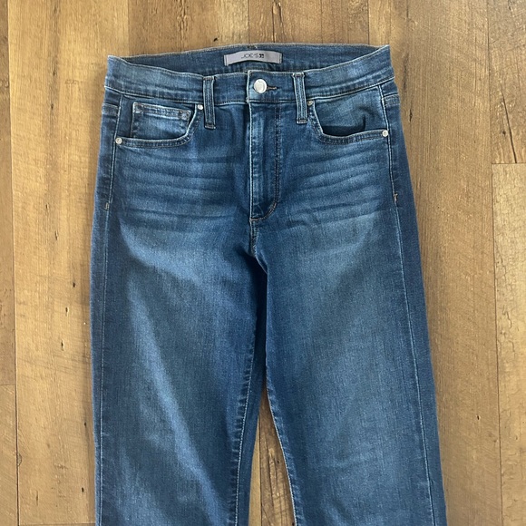 Joe’s Jeans Mid Rise Cropped Raw Hem Jeans Size 27 Medium Wash - Picture 4 of 11
